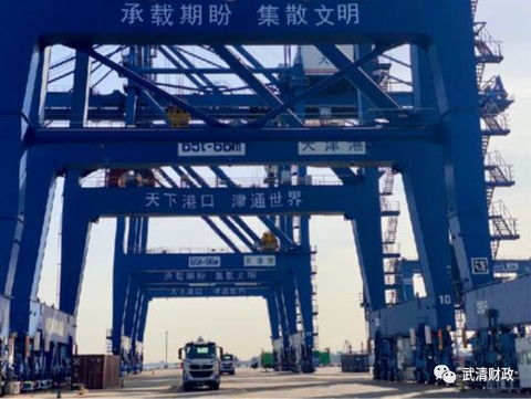 天津港 用技术打造智慧港口新标杆 用智慧赋能港口建设新海蓝